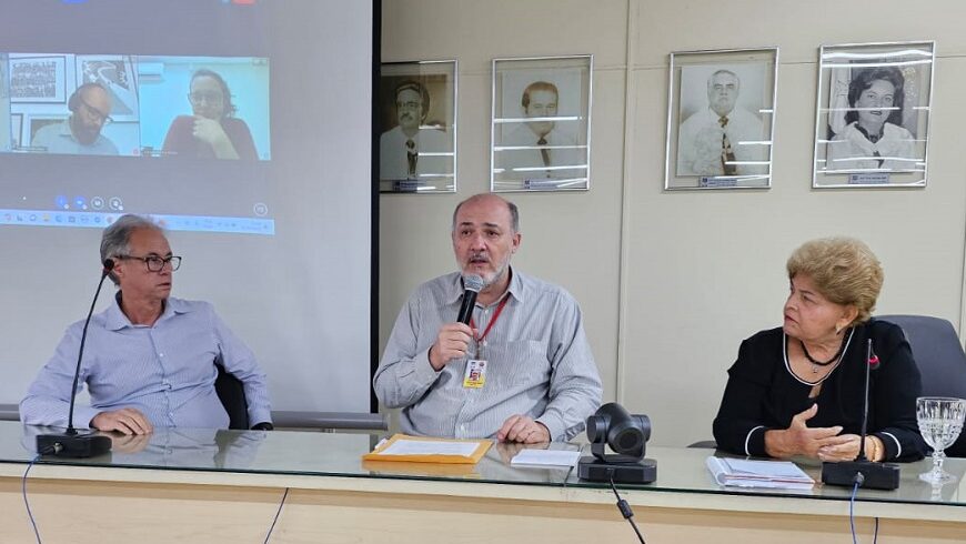 Reitor da UFAL, Josealdo Tonholo, durante sua fala no evento