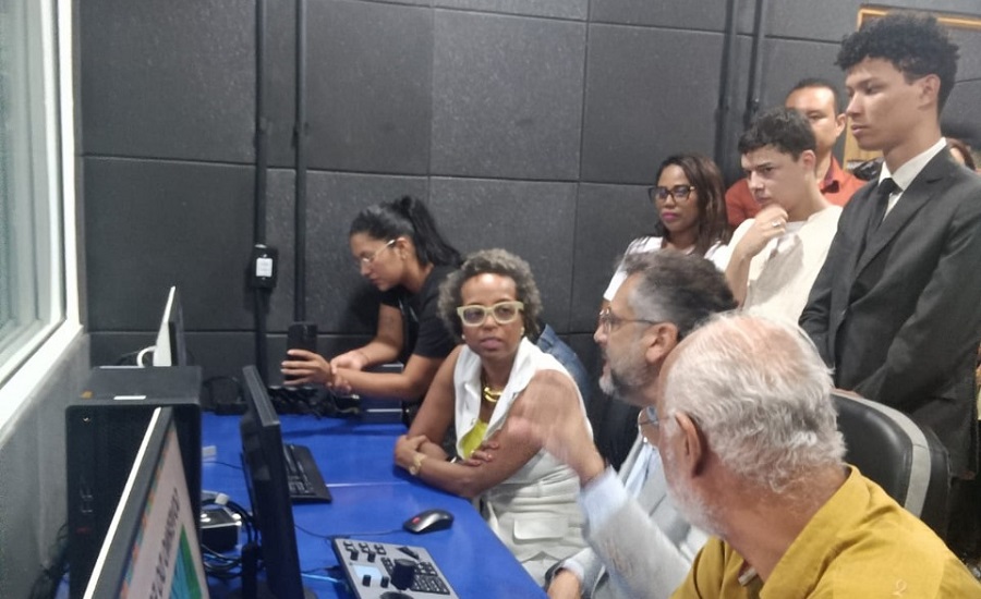 Representantes do NEES e da RIEH juntos na inauguração do Núcleo de Inovação no Amapá
