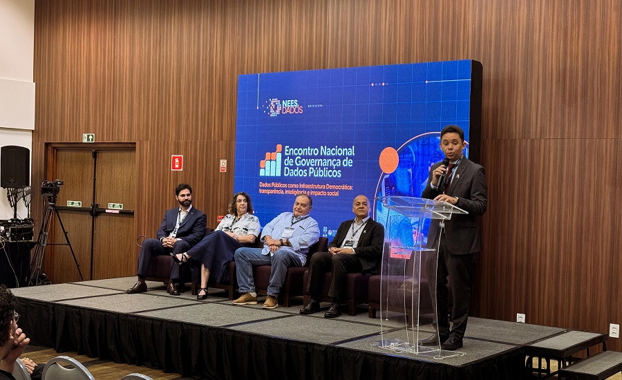 participantes do workshop do NEES Dados