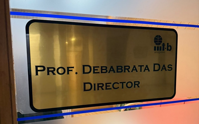 André Magno, do NEES, Prof. Debabrata das Director